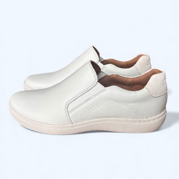Clarks Women’s Nalle Stride Slip-On Sneakers White Leather Comfort Shoes Size 9 - Picture 12 of 13